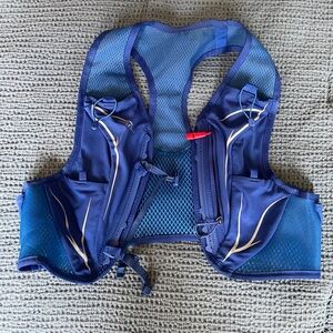 Osprey Blue Running Vest with Pockets